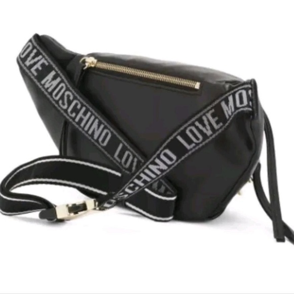 NEW Love Moschino Heart Chain Trim Black Belt Bag - Picture 3 of 11